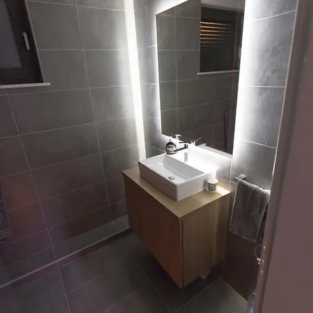 Apartment Allure